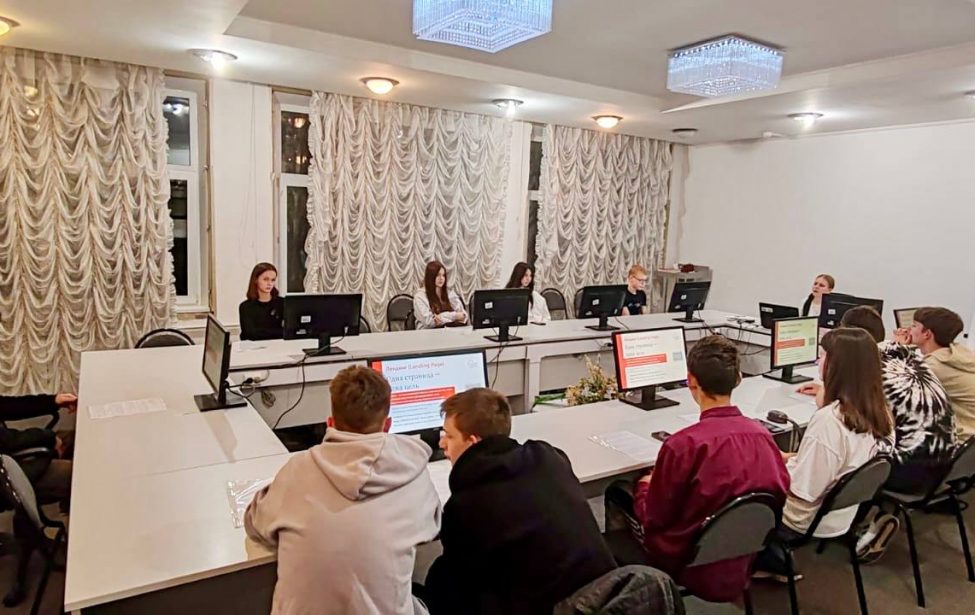 МГПУ и МИЭТ разработали и запустили IT-курсы для школьников и студентов колледжей